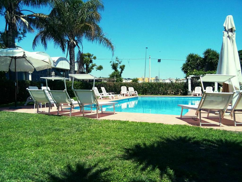 Solemare Residence Donnalucata  Bagian luar foto